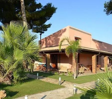 Holiday Menfi | Casale Abate * Menfi